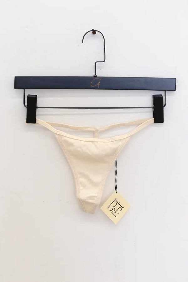 BASERANGE Nida thong UNNT-RB-000 off-white